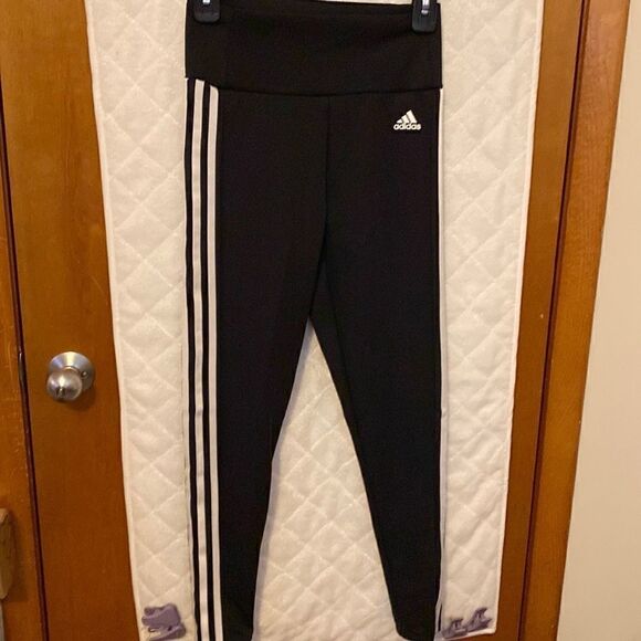 Adidas leggings   - Picture 1 of 6